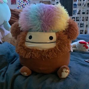 big foot squishmellow :)
